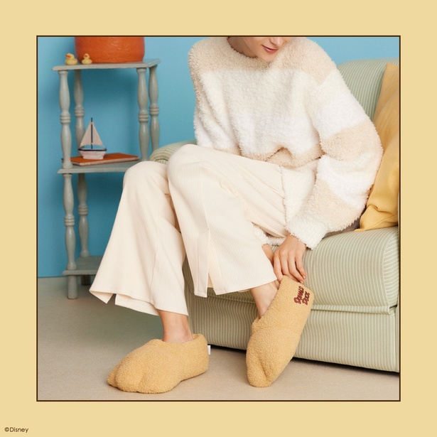 ドナルドの足を表現していてユニーク！「【Sleep】Donald/ルームブーツ」(5500円)