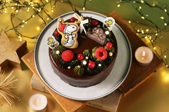 「PEANUTS Cafe」からクリスマスケーキや“GIFT”をテーマにしたクリスマス限定グッズが登場