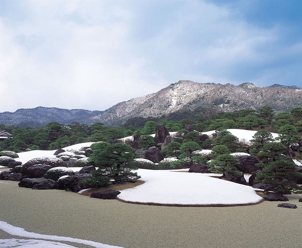 四季折々の美しい姿を見せてくれるが、雪が積もった景色も素晴らしい