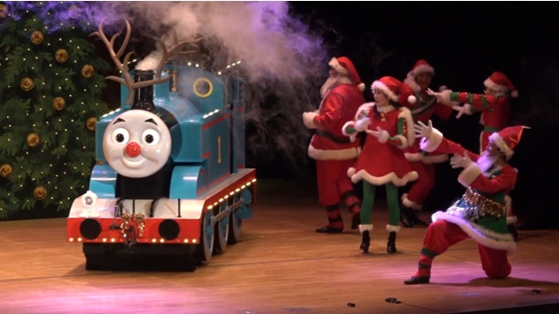 ソドー島でもクリスマスコンサートが開かれることになり、トーマスやパーシーも鉄道員たちといっしょにその準備に大忙し