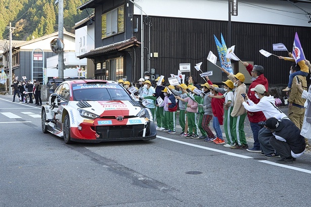 一部のリエゾンでは、時速20キロほどで走行する場合もある