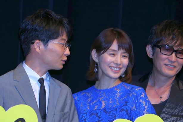 スガシカオは、服役しながら再審請求をした加藤友樹を演じる