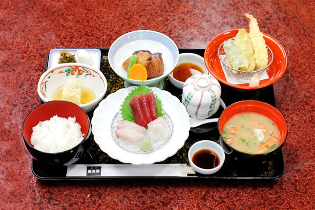 福岡観光でハズせない ランチで食べる名物グルメ5選 ウォーカープラス