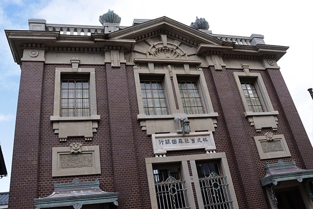 三国町随一の豪商森田家が創業した森田銀行。平成11年7月に三国町の文化遺産としてオープンした。入場は基本的に無料で、内外の意匠を楽しむことができる