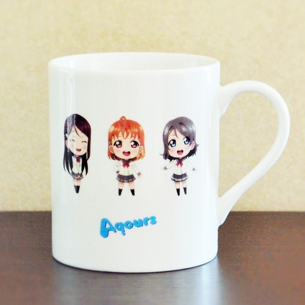 千歌、梨子、曜の2年生メンバーを使用したマグカップ