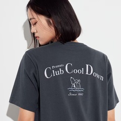 「半袖Tシャツ(08 DARK GRAY」(1500円) ※フロント・バックともにグラフィックあり