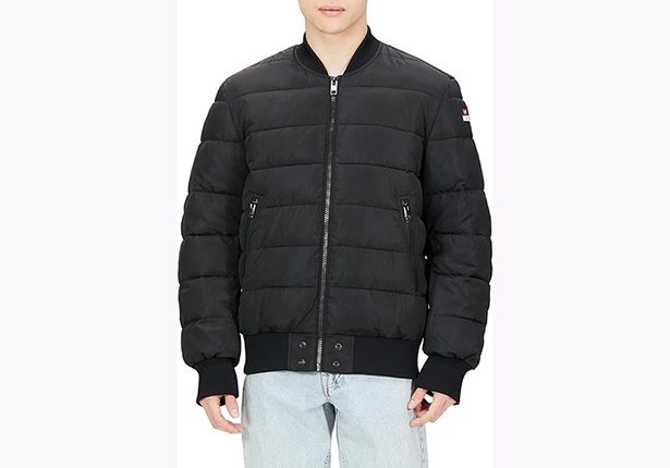 63%OFF…お買い得レベルMAXすぎる【カルバンクライン】スウェット