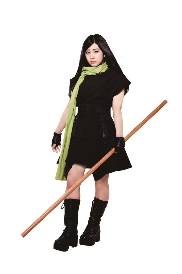 坂本遥奈の「黒鯱」舞台衣装