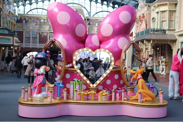 ミニー色”に染まった東京ディズニーランドをレポート！かわいいフォト