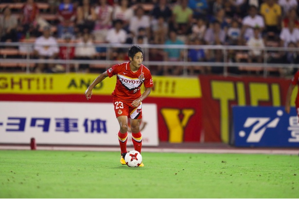 前節の愛媛FC戦では2ゴール1アシストを記録するなど絶好調の青木亮太選手。3戦連続ゴールに期待！
