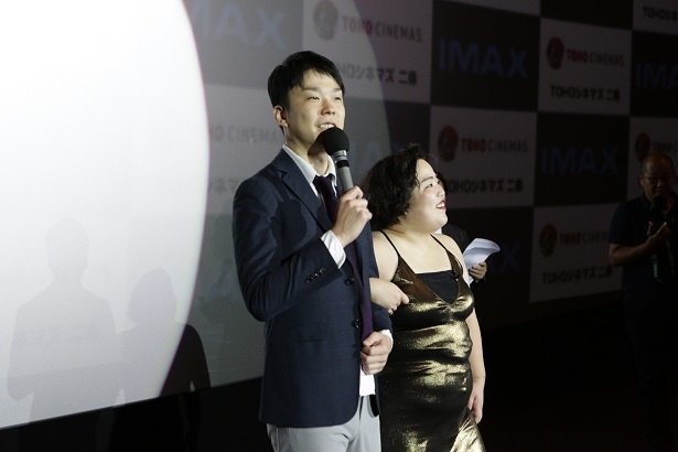 【写真を見る】オススメのデートを提案