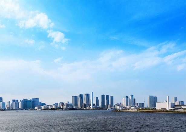 【写真を見る】豊洲の街が世界で一番幸せな国に変身？