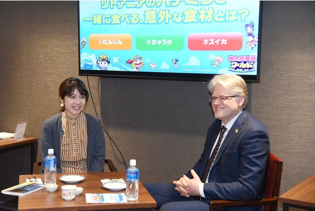 リトアニアの特色に関するクイズコーナーも実施