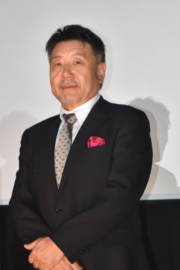 【写真を見る】監督の原田眞人さん
