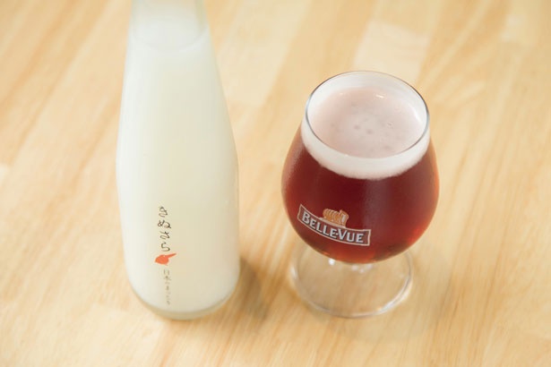 チェリーを漬け込んだ赤色のビール(540円)/SPICE BAR コザブロ