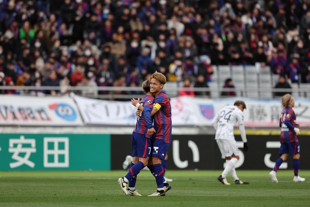 2024シーズンにキャプテンを務めるMF松木玖生選手。サッカー界の次代を担う彼のプレーをスタジアムで観戦しよう！