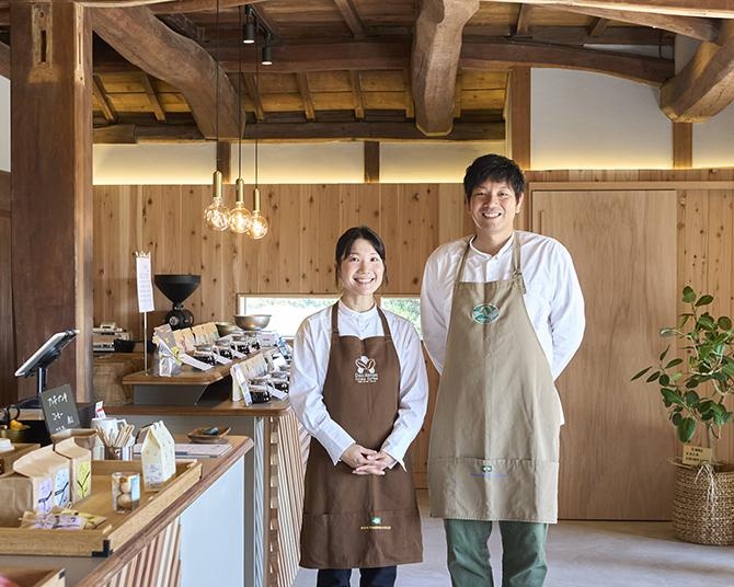 コーヒーで旅する日本／四国編｜あらゆるコーヒーの現場を経たからこそ。「カモ谷製作舎ノKOFFEE SHOP」が体現するお客目線の大切さ