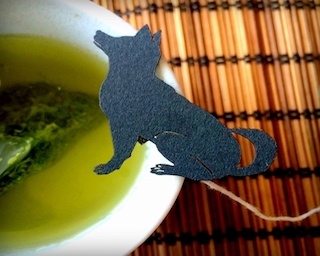インスタ映え！思わず愛着がわくかわいいシルエット「いぬ茶」
