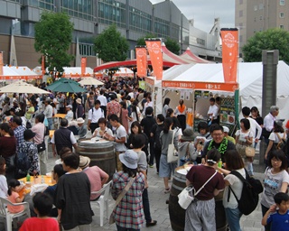 1品500円以下で十勝の味覚を食べ比べ！ 一大イベント「とかちマルシェ」に行こう