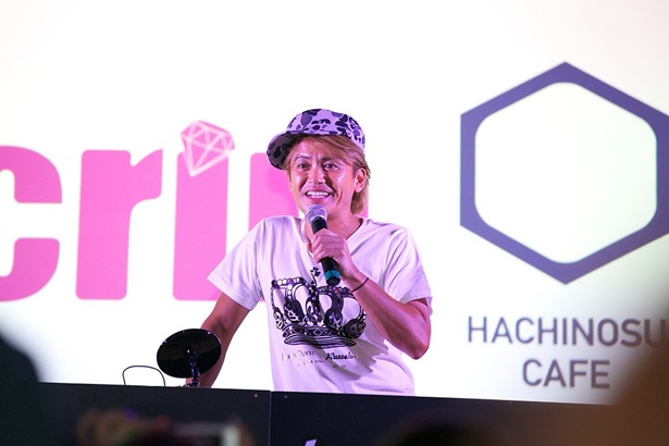 DJやバンド、ライブペイントアーティストなど18組が出演する