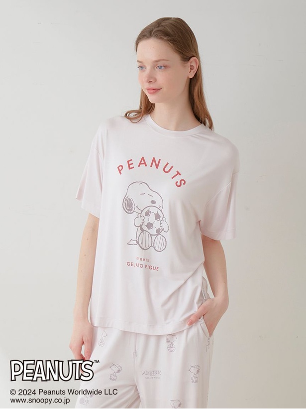 「ワンポイントTシャツ」(4840円)カラー：ピンク