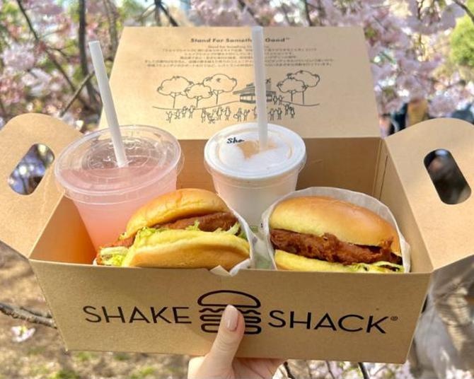 【実食レポ】春のピクニックを彩る「シェイク シャック」のバーガーBOXにワクワクが止まらない！