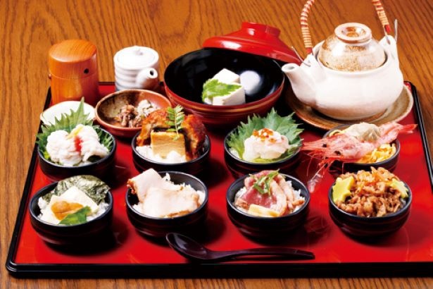 「祇園 かんかんでり 麗」の極み京都食材のおちょこ丼ランチ 3278円