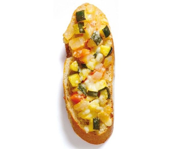 「ズッキーニのタルティーヌ」(250円)