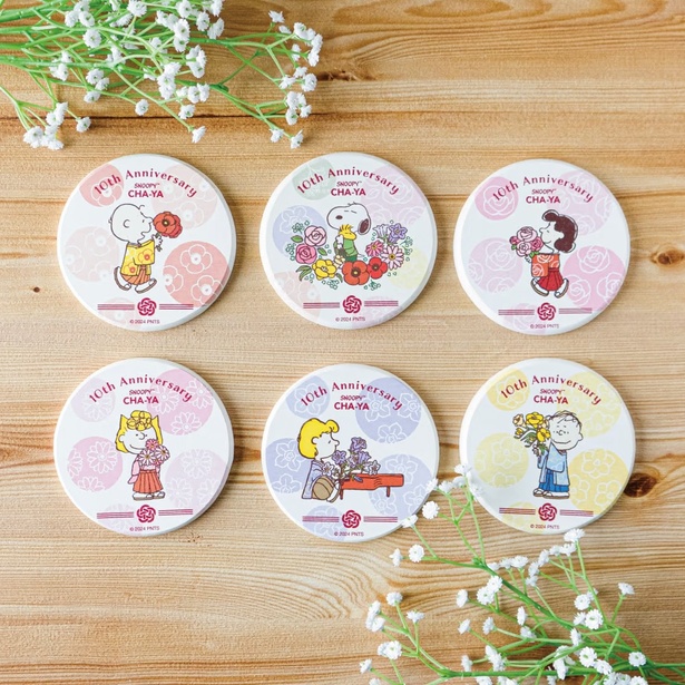 スヌーピーのテーマカフェ「SNOOPY茶屋」が10周年記念グッズを販売！先着100枚限定のノベルティも｜ウォーカープラス