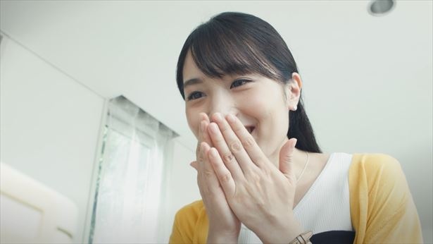 懐かしいお弁当に驚く春佳さん