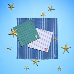 「ストライプハンカチ」(1650円/全3種)
