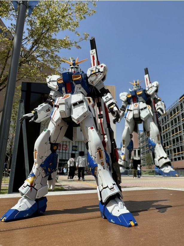 RG RX-93ff νガンダム(モデラー・デンデロさん)
