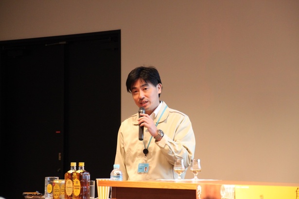 サントリースピリッツ株式会社・ブレンダー室主席ブレンダーの明星嘉夫さん