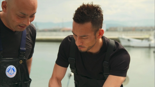 画像1 2 旅人 中田英寿 漁師に転身 可能性に挑戦するweb番組スタート ウォーカープラス