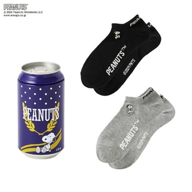 「メンズ 2足組ソックス (PEANUTS)」(759円)こちらはスニーカー丈。カラー：グレー