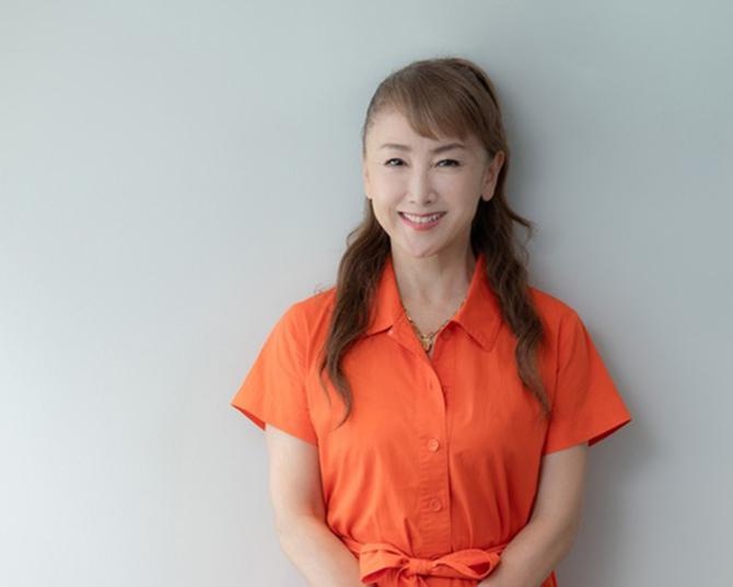 「同性婚が成立した日は、ただ幸せな人が増えただけだった」芸能界を代表するアライの俳優・東ちづるインタビュー