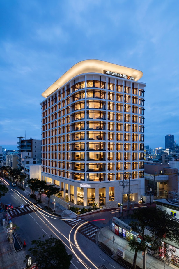 “沖縄と九州を紡ぐ”をコンセプトとした「JR九州ホテル ブラッサム那覇」がオープン