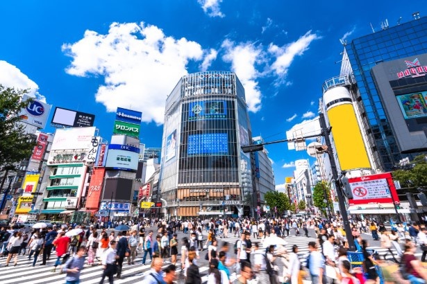 【画像】真夏の渋谷交差点。近年の東京は猛暑日が増加傾向にある