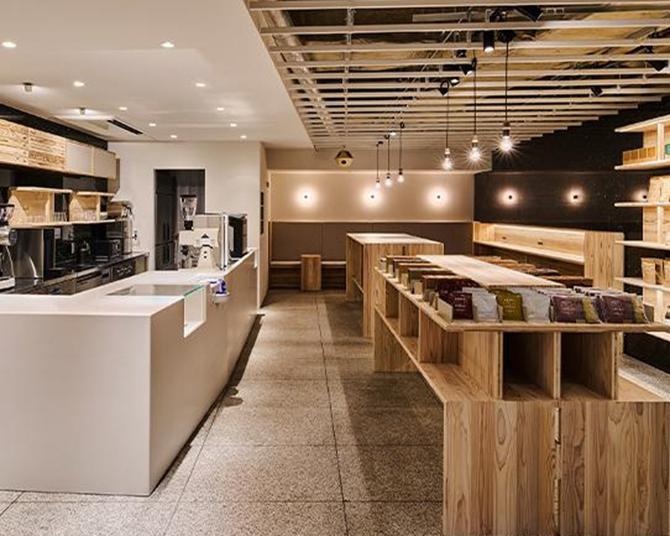 奈良のスペシャルティコーヒー専門店「ロクメイコーヒー」がグランスタ丸の内に初進出！新感覚アイスコーヒーも販売開始