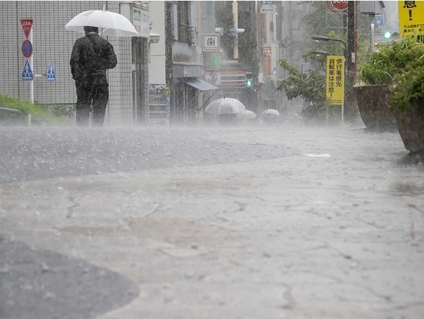 突然の雨にも注意が必要！当日の「開催情報」はウォーカープラスでチェック