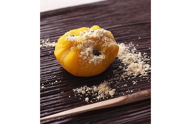 【写真】見た目も華やかな菓子、ほか全部の江戸料理を見る