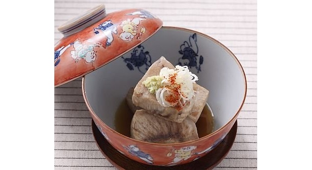 ｢はまちの酢煮｣。“酢煮(すいり)”とは、四角く切って酢で煮ること。さっぱりとした上品な味わいで、おいしいのは照り焼きばかりではないと気付かされる
