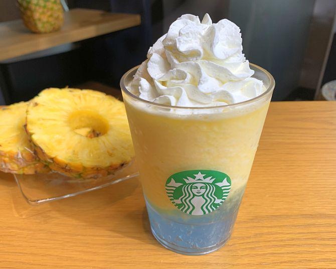 【スタバ新作】夏の気分にぴったり！「サンシャイン パイン フラペチーノ」を飲んでみた