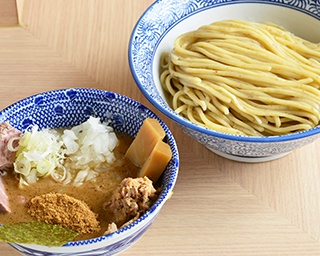 【埼玉・大宮】「狼煙」初の直営店が埼玉ラーメン激戦区・大宮に降臨