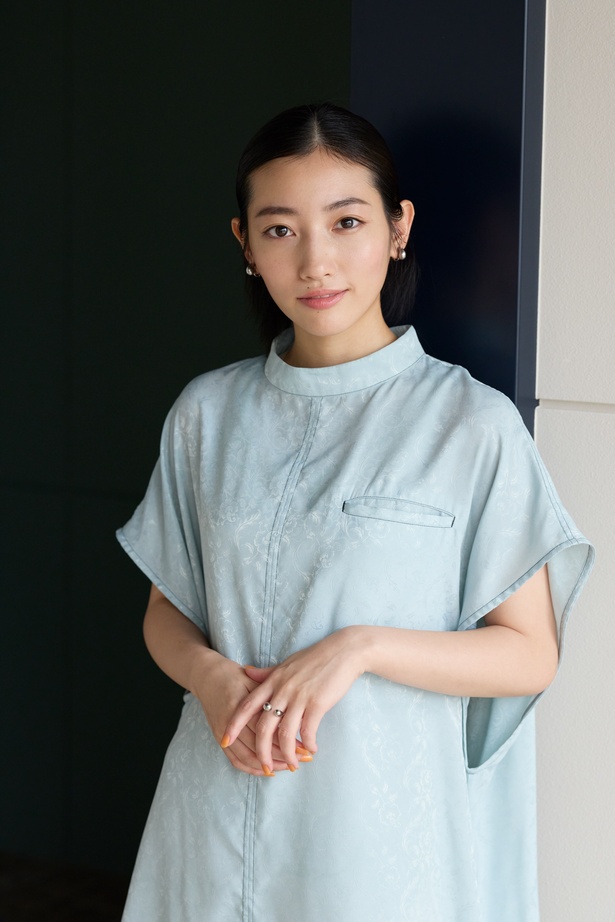 渡利家の次女、由宇役を演じた川島鈴遥