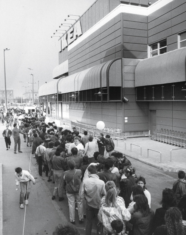 イケアの記念すべき第1号店は1958年、スウェーデンのエルムフルトにオープンした