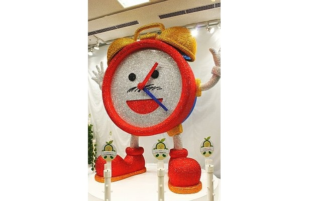 高さ3m“デコめざましくん”が目印！“銀座めざマルシェ”が本日オープン