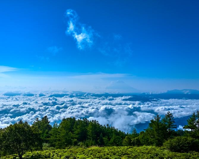 音楽フェスや登山講習会開催！韮崎市の甘利山で秋のアウトドアを満喫しよう。ふるさと納税でそろえる便利なアウトドアグッズも紹介