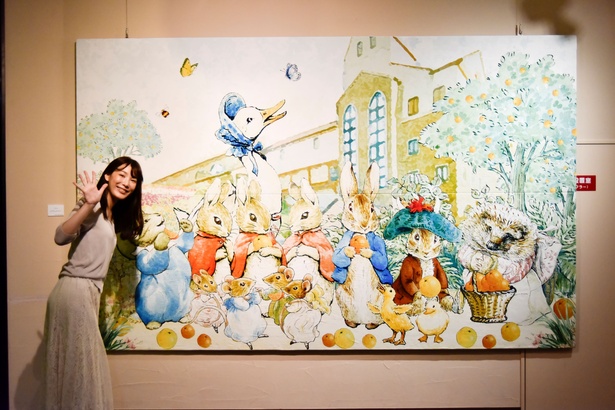 出口の横に展示してあるタオル。ピーターと仲間たちが勢ぞろい