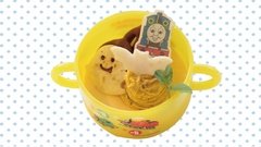 トーマスレストラン「トーマスのかぼちゃプリン」(980円)